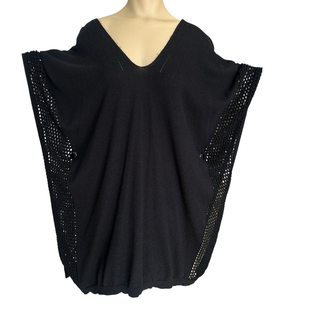 Escada Poncho Wrap Silk Cashmere Woven Black‎ Womens One Size Fits All Buttons